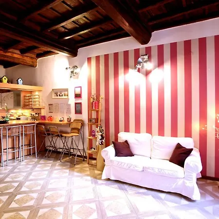 Giubbonari 3 Apartamento
